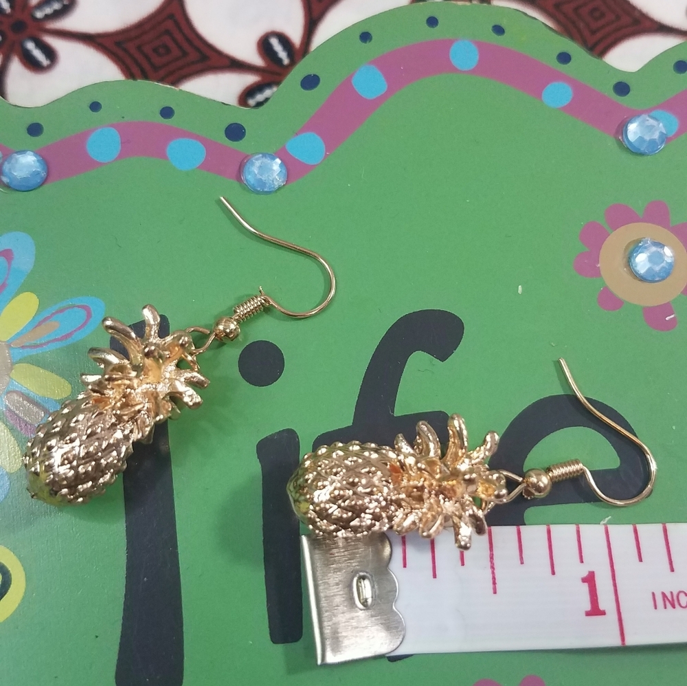 Pineapple Dangle Earrings - image 6